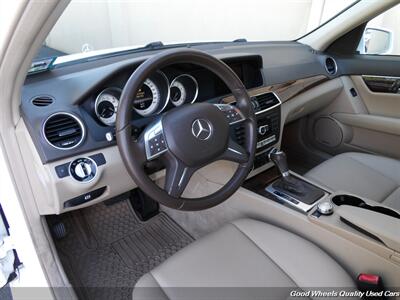 2013 Mercedes-Benz C 300 Sport 4MATIC - Photo 12 - Glassboro, NJ 08028