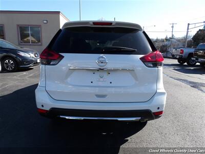 2019 Nissan Rogue SV   - Photo 6 - Glassboro, NJ 08028