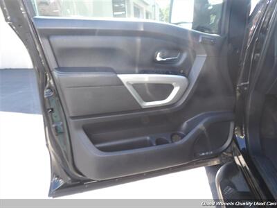 2017 Nissan Titan PRO-4X   - Photo 15 - Glassboro, NJ 08028