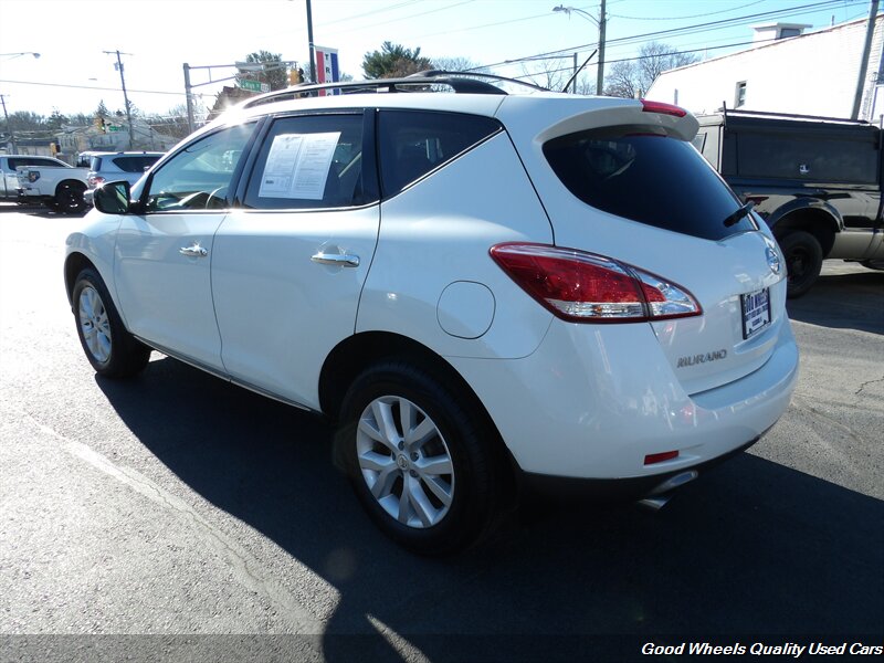 2012 Nissan Murano SV photo 4