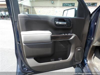 2020 GMC Sierra 1500 SLT   - Photo 17 - Glassboro, NJ 08028