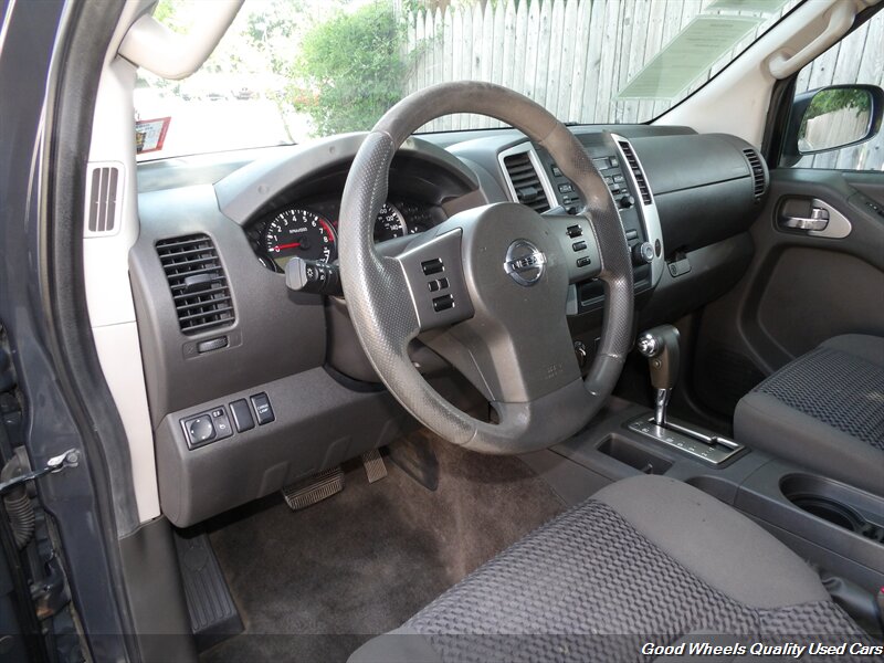 2012 Nissan Frontier SV V6 - Photo 12 - Glassboro, NJ 08028