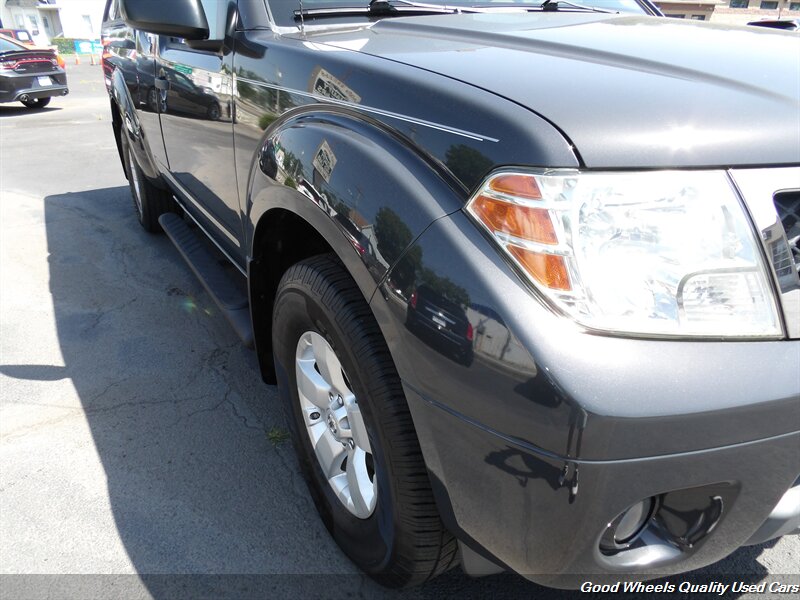 2012 Nissan Frontier SV V6 - Photo 10 - Glassboro, NJ 08028