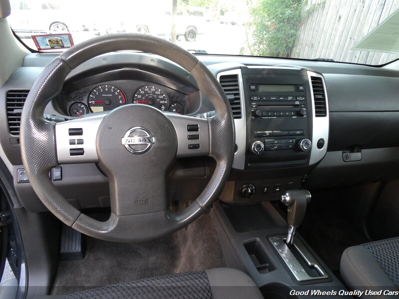 2012 Nissan Frontier SV V6 - Photo 15 - Glassboro, NJ 08028