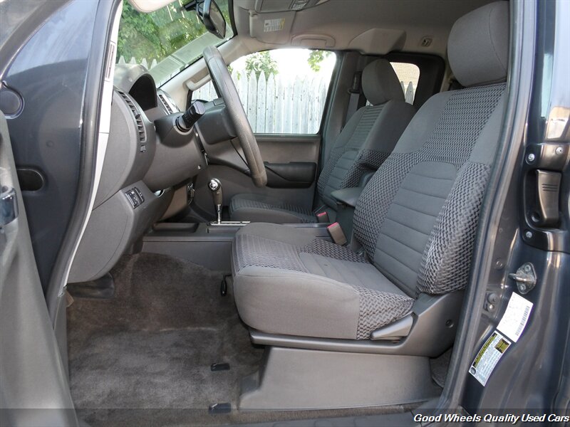 2012 Nissan Frontier SV V6 - Photo 13 - Glassboro, NJ 08028