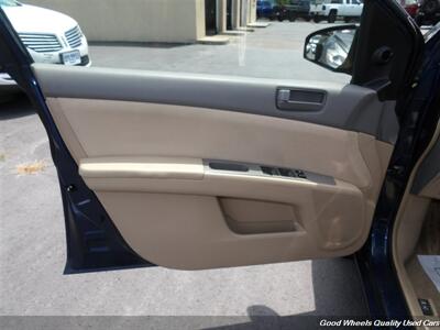 2008 Nissan Sentra 2.0 S   - Photo 14 - Glassboro, NJ 08028