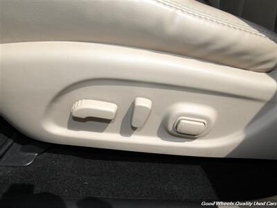 2017 Nissan Pathfinder Platinum   - Photo 20 - Glassboro, NJ 08028