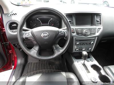 2017 Nissan Pathfinder SL - Photo 16 - Glassboro, NJ 08028