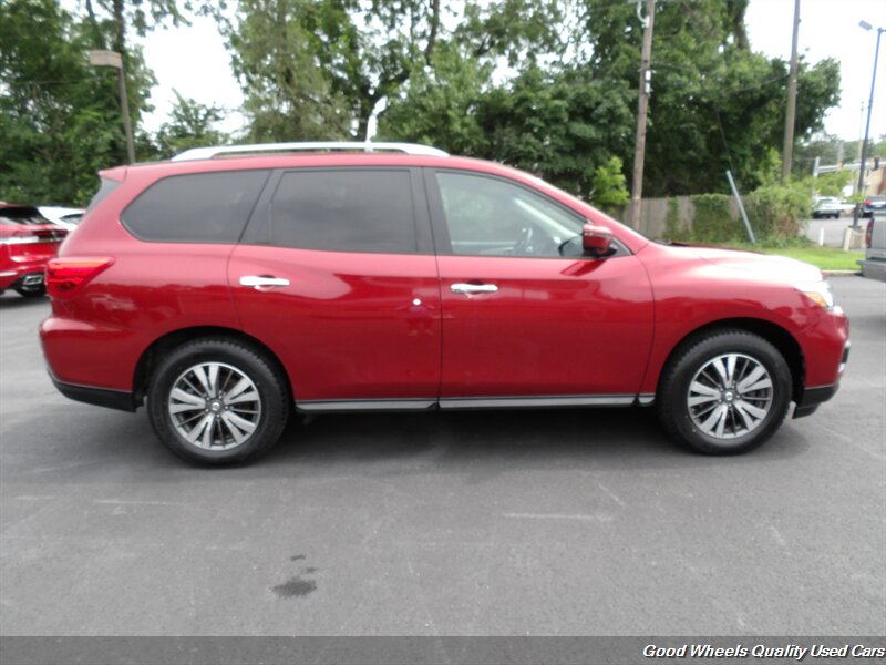 2017 Nissan Pathfinder SL - Photo 4 - Glassboro, NJ 08028