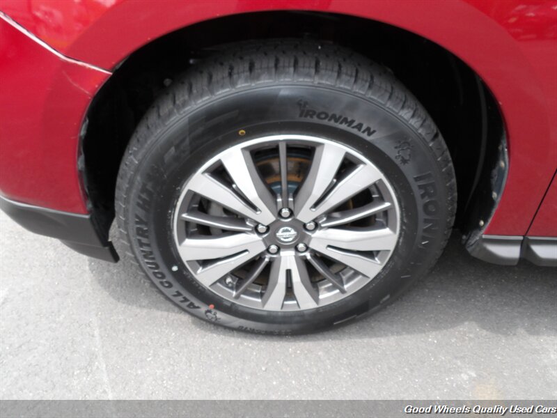 2017 Nissan Pathfinder SL - Photo 11 - Glassboro, NJ 08028