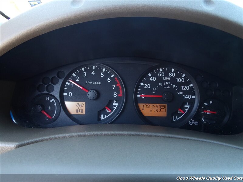 2006 Nissan Frontier SE photo 18