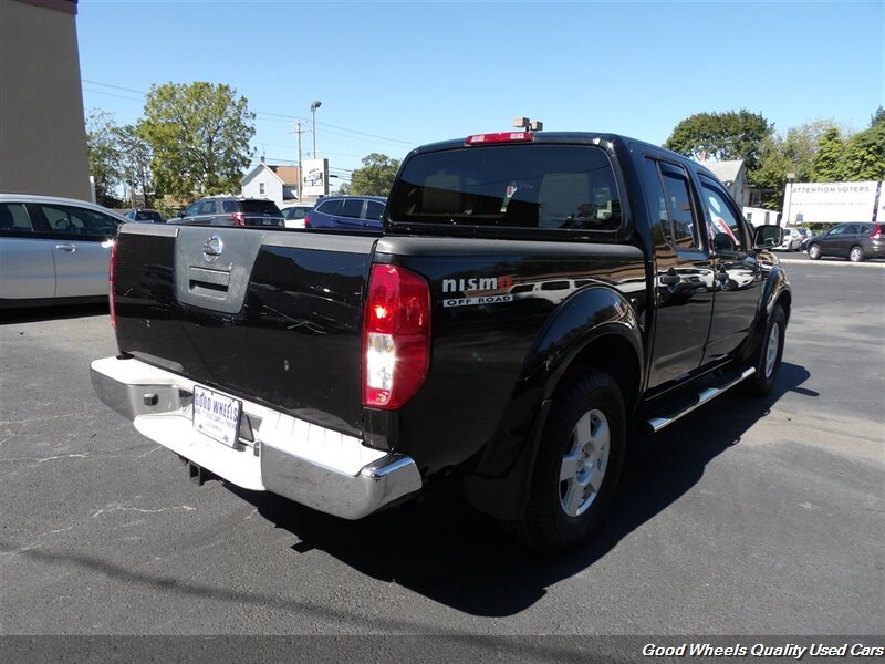 2006 Nissan Frontier SE photo 3