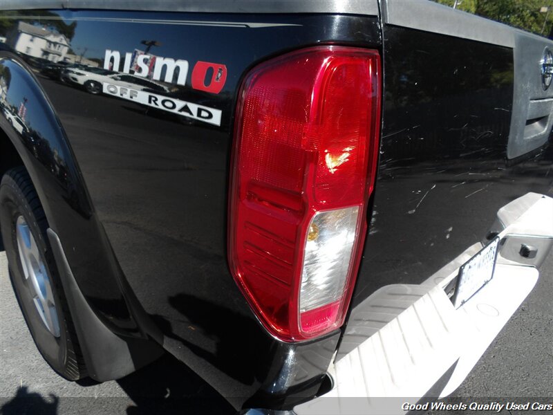 2006 Nissan Frontier SE photo 12