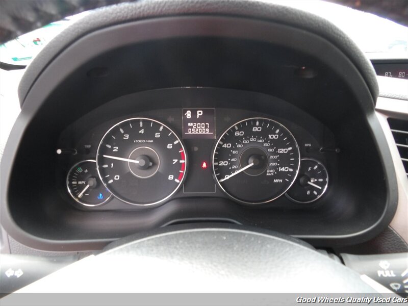 2012 Subaru Legacy 2.5i Premium photo 16