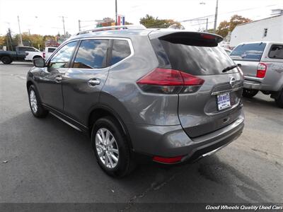 2018 Nissan Rogue SV   - Photo 7 - Glassboro, NJ 08028