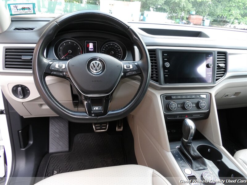 2019 Volkswagen Atlas V6 SE R-Line 4Motion - Photo 14 - Glassboro, NJ 08028