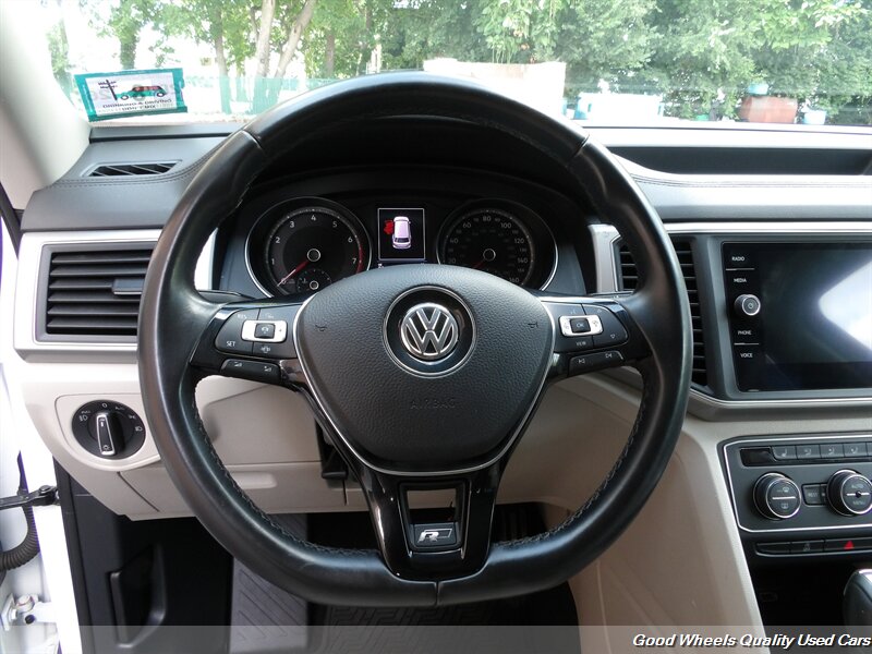 2019 Volkswagen Atlas V6 SE R-Line 4Motion - Photo 15 - Glassboro, NJ 08028