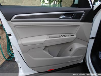 2019 Volkswagen Atlas V6 SE R-Line 4Motion - Photo 25 - Glassboro, NJ 08028