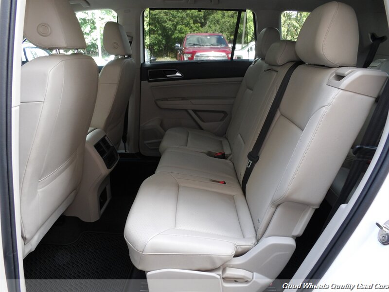 2019 Volkswagen Atlas V6 SE R-Line 4Motion - Photo 12 - Glassboro, NJ 08028