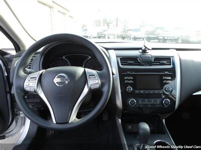 2015 Nissan Altima 2.5 S   - Photo 16 - Glassboro, NJ 08028