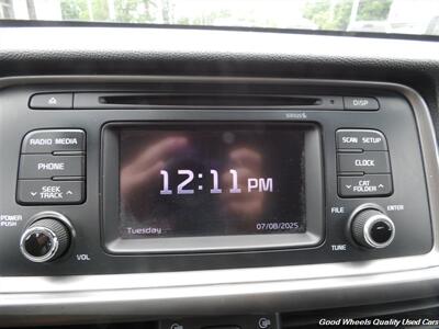 2017 Kia Optima LX   - Photo 22 - Glassboro, NJ 08028