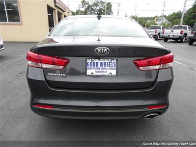 2017 Kia Optima LX   - Photo 6 - Glassboro, NJ 08028