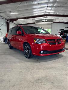 2016 Dodge Grand Caravan R/T   - Photo 2 - Metropolis, IL 62960