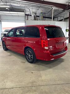 2016 Dodge Grand Caravan R/T   - Photo 5 - Metropolis, IL 62960