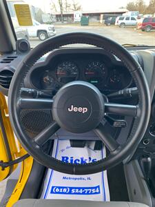 2009 Jeep Wrangler Unlimited X - Photo 10 - Metropolis, IL 62960