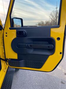 2009 Jeep Wrangler Unlimited X - Photo 17 - Metropolis, IL 62960