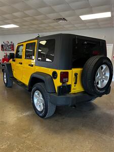 2009 Jeep Wrangler X  Unlimited - Photo 11 - Metropolis, IL 62960