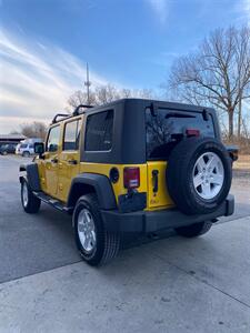 2009 Jeep Wrangler Unlimited X - Photo 6 - Metropolis, IL 62960