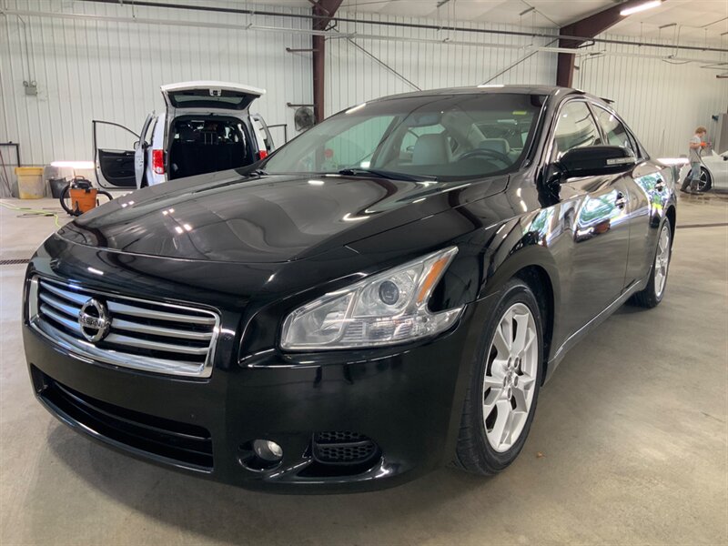 2012 Nissan Maxima 3.5 SV  
