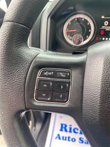 2018 RAM 1500 SLT - Photo 13 - Metropolis, IL 62960