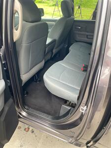 2018 RAM 1500 SLT - Photo 18 - Metropolis, IL 62960