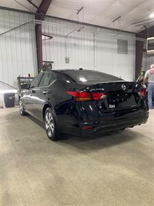 2019 Nissan Altima 2.5 S - Photo 6 - Metropolis, IL 62960