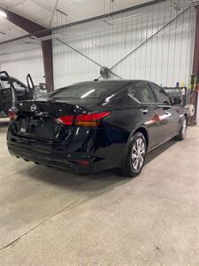 2019 Nissan Altima 2.5 S - Photo 7 - Metropolis, IL 62960