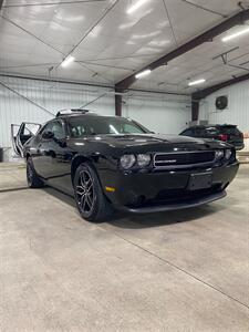 2014 Dodge Challenger SXT - Photo 2 - Metropolis, IL 62960