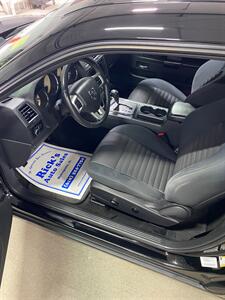 2014 Dodge Challenger SXT - Photo 16 - Metropolis, IL 62960