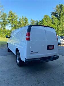 2021 Chevrolet Express 2500 - Photo 8 - Metropolis, IL 62960