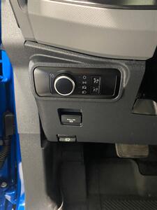 2023 Ford Bronco Big Bend Advanced - Photo 12 - Metropolis, IL 62960