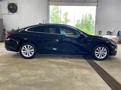 2022 Chevrolet Malibu LT   - Photo 4 - Metropolis, IL 62960