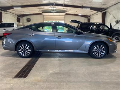 2024 Nissan Altima 2.5 SV - Photo 5 - Metropolis, IL 62960