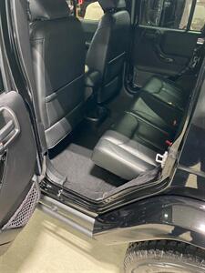 2015 Jeep Wrangler Sahara  Unlimited - Photo 17 - Metropolis, IL 62960