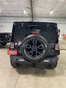 2015 Jeep Wrangler Sahara  Unlimited - Photo 5 - Metropolis, IL 62960