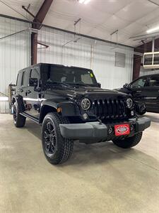 2015 Jeep Wrangler Sahara  Unlimited - Photo 2 - Metropolis, IL 62960