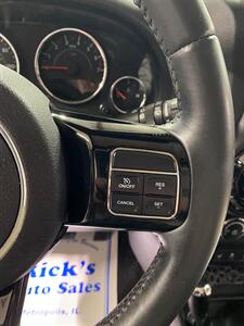 2015 Jeep Wrangler Sahara  Unlimited - Photo 11 - Metropolis, IL 62960