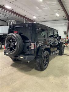 2015 Jeep Wrangler Sahara  Unlimited - Photo 6 - Metropolis, IL 62960