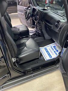 2015 Jeep Wrangler Sahara  Unlimited - Photo 16 - Metropolis, IL 62960