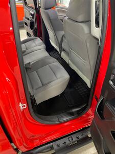 2016 Chevrolet Silverado 1500 Custom   - Photo 18 - Metropolis, IL 62960